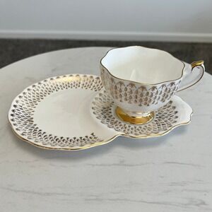 Queen Anne Bone China Snack Set Gold Filigree Teacup Tray England Vtg Tea Party